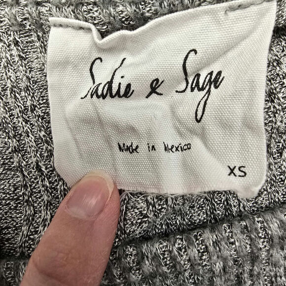 Women's Sadie & Sage Gray Lightweight Short Sweater Dress/Tunic | Size XS - Picture 8 of 10